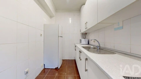 Apartamento T6 para Venda em Paranhos
