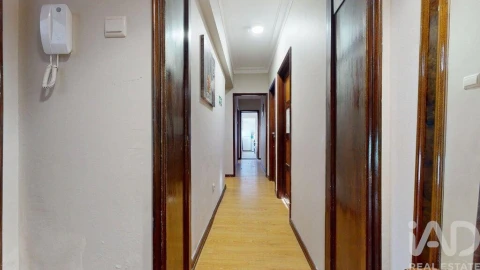 Apartamento T6 para Venda em Paranhos