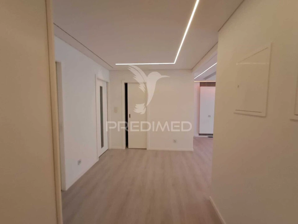Apartamento T2 para Venda em Caparica e Trafaria Foto 12
