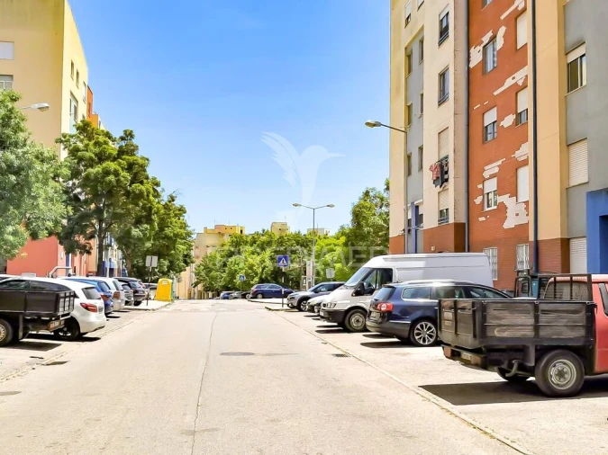 Apartamento T2 para Venda em Caparica e Trafaria Foto 16