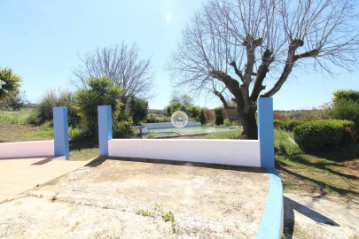 Quinta T3 para Venda em Terrugem e Vila Boim