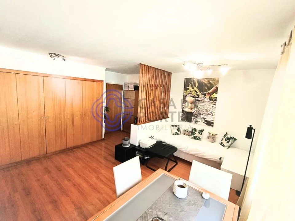 Apartamento T1 para Venda em Santa Clara Foto 4