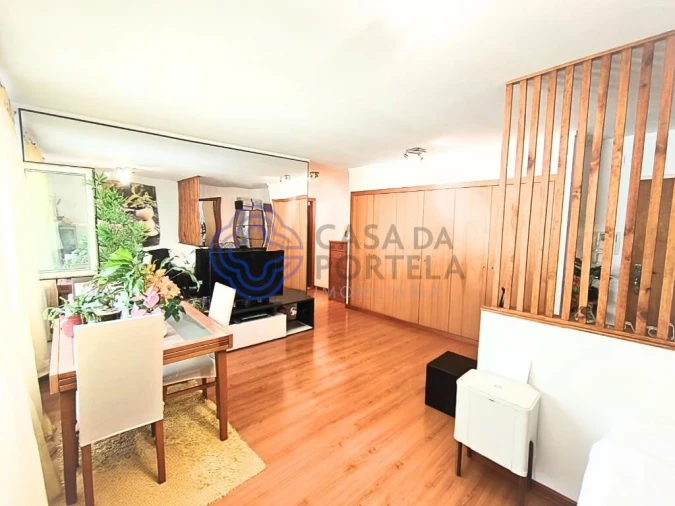 Apartamento T1 para Venda em Santa Clara Foto 5
