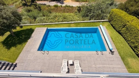 Moradia T5 para Venda em Mafamude e Vilar do Paraíso