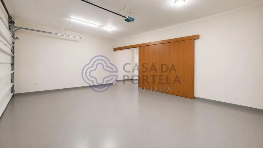 Moradia T5 para Venda em Mafamude e Vilar do Paraíso Foto 42
