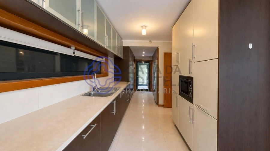 Moradia T5 para Venda em Mafamude e Vilar do Paraíso Foto 15
