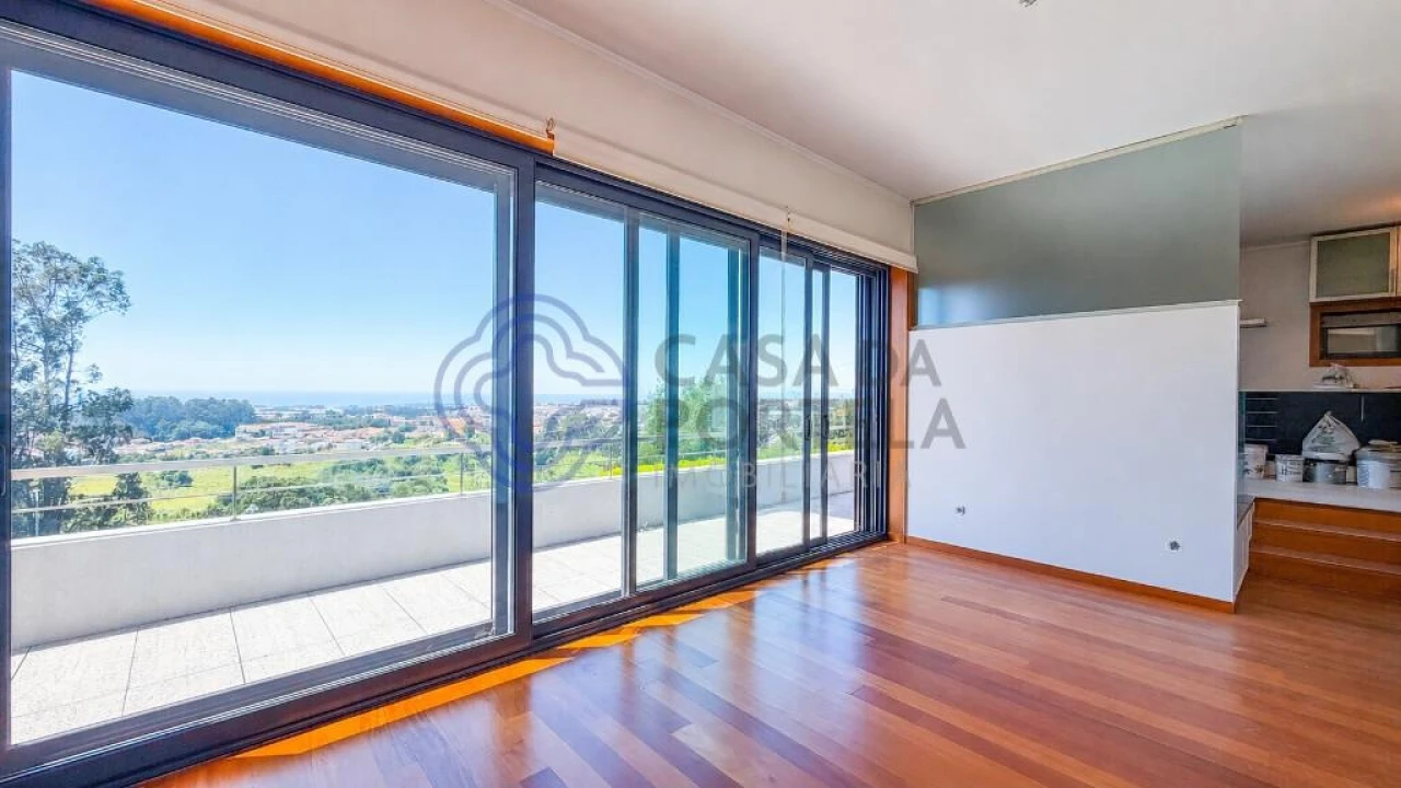 Moradia T5 para Venda em Mafamude e Vilar do Paraíso Foto 10