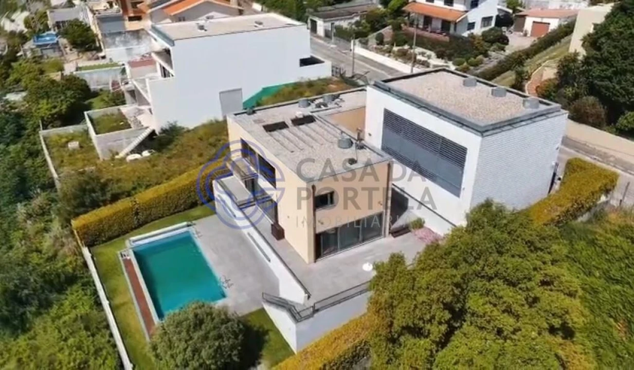 Moradia T3 para Venda em Mafamude e Vilar do Paraíso Foto 1