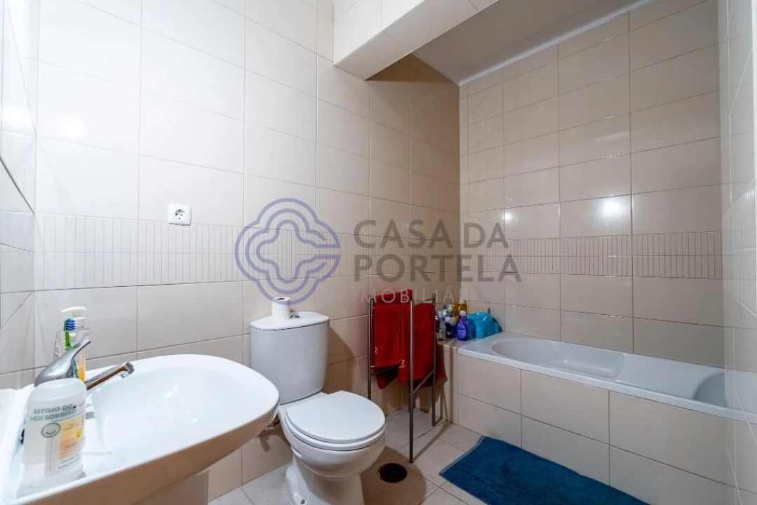 Apartamento T3 para Venda em Valongo Foto 21