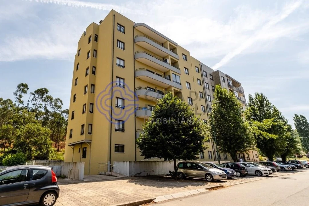 Apartamento T3 para Venda em Valongo Foto 30