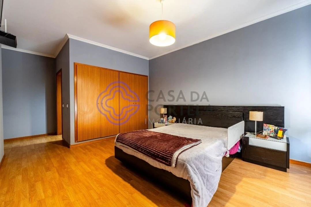 Apartamento T3 para Venda em Valongo Foto 24