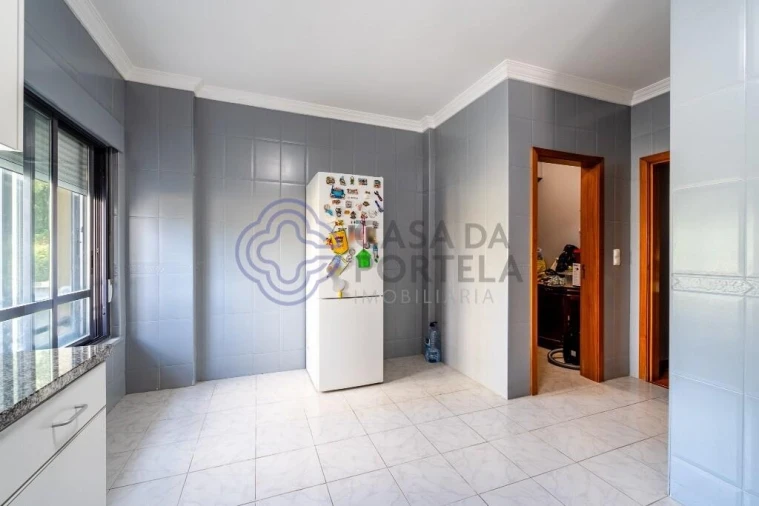 Apartamento T3 para Venda em Valongo Foto 5