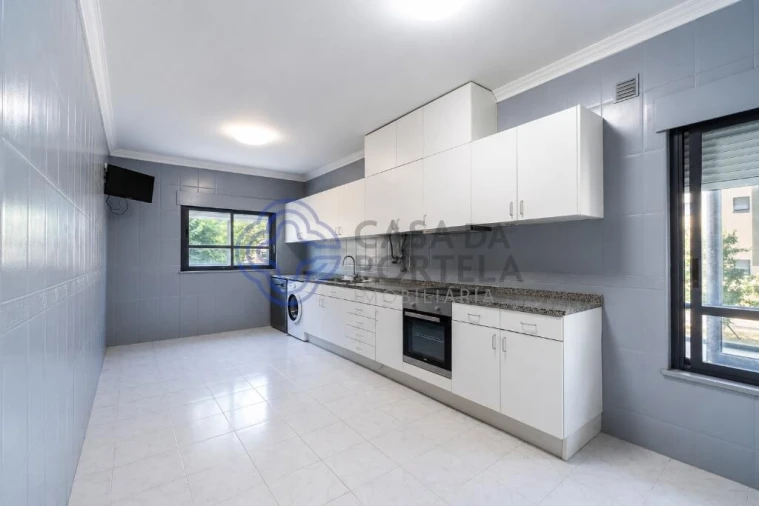Apartamento T3 para Venda em Valongo Foto 3