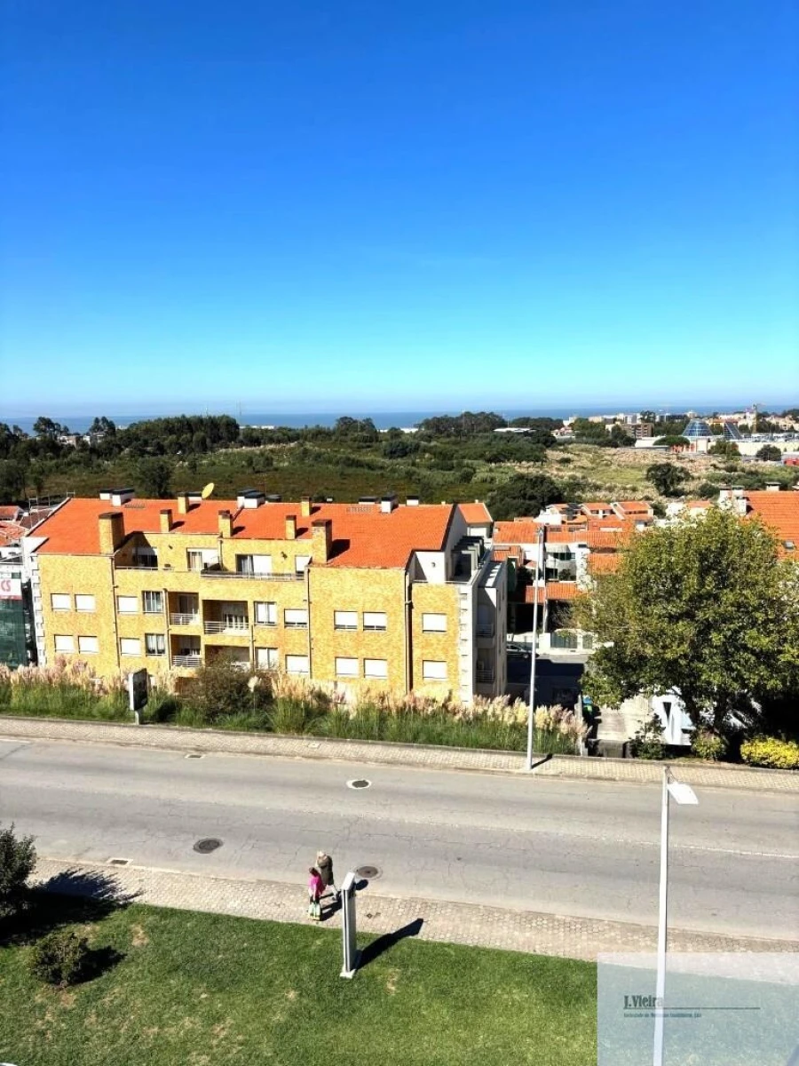 Apartamento T2 para Venda em Mafamude e Vilar do Paraíso Foto 2