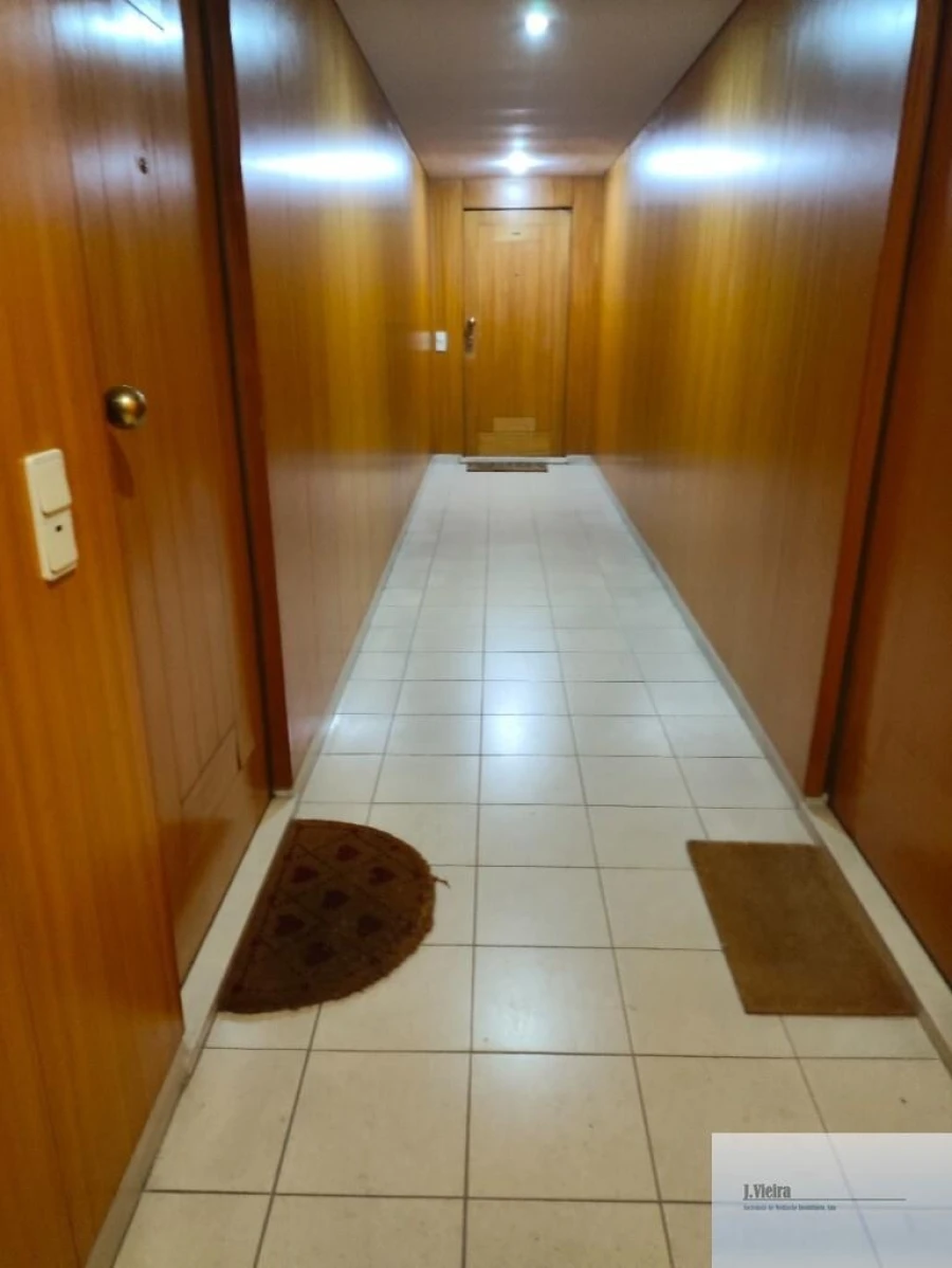 Apartamento T2 para Venda em Mafamude e Vilar do Paraíso Foto 12