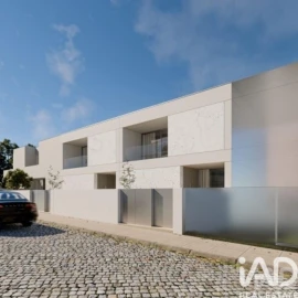 Moradia T3 para Venda em Lagares e Figueira