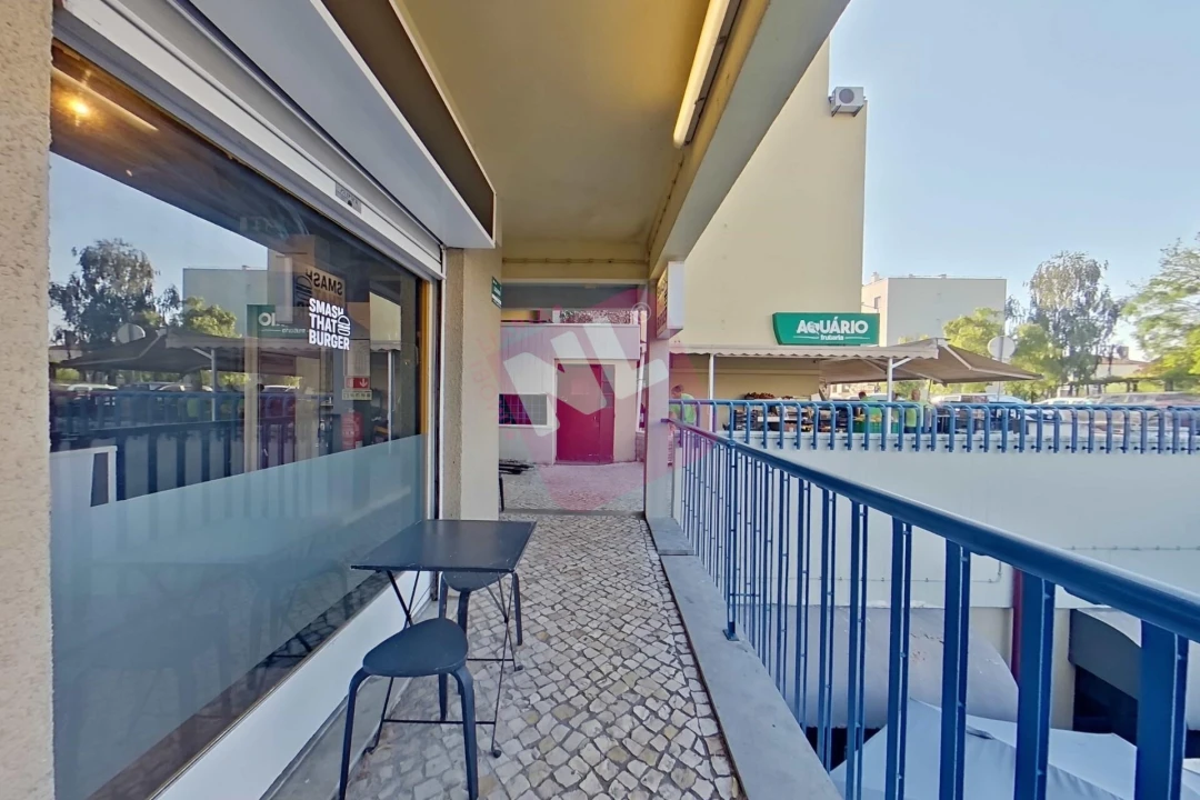 Loja para Trespasse em Lumiar Foto 6