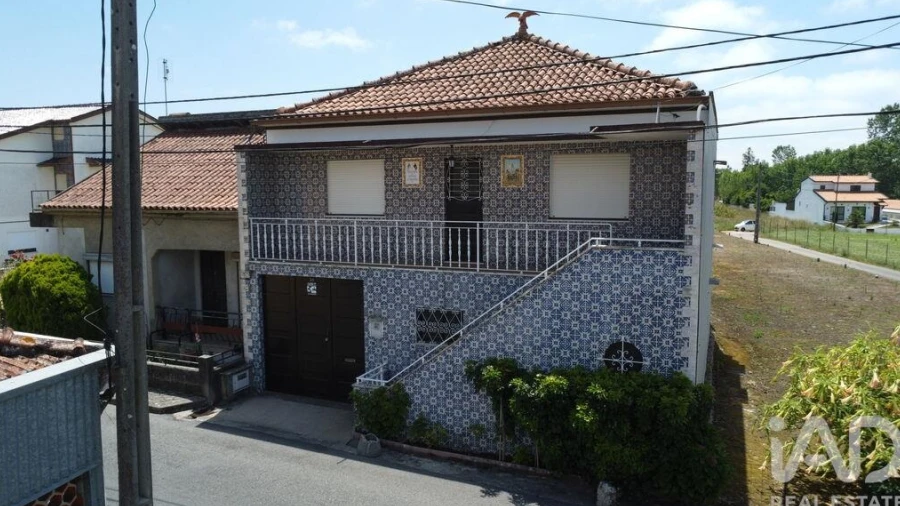 Moradia T4 para Venda em Glória e Vera Cruz