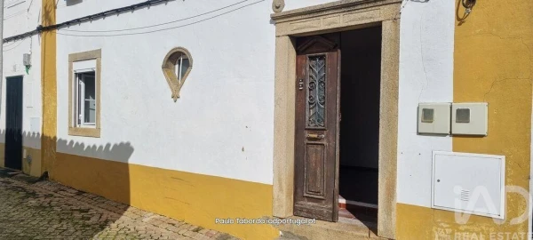 Moradia T4 para Venda em Nossa Senhora da Graça de Povoa e Meadas