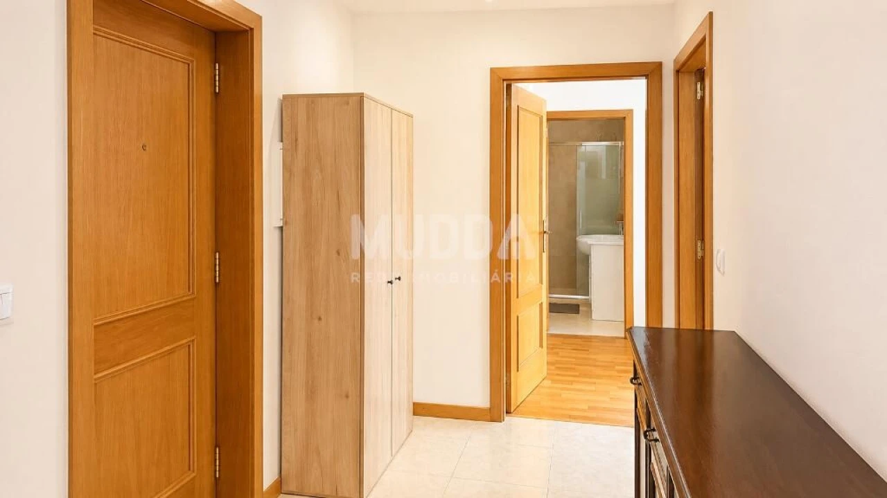 Apartamento T2 para Venda em Santa Maria da Feira, Travanca, Sanfins e Espargo Foto 12