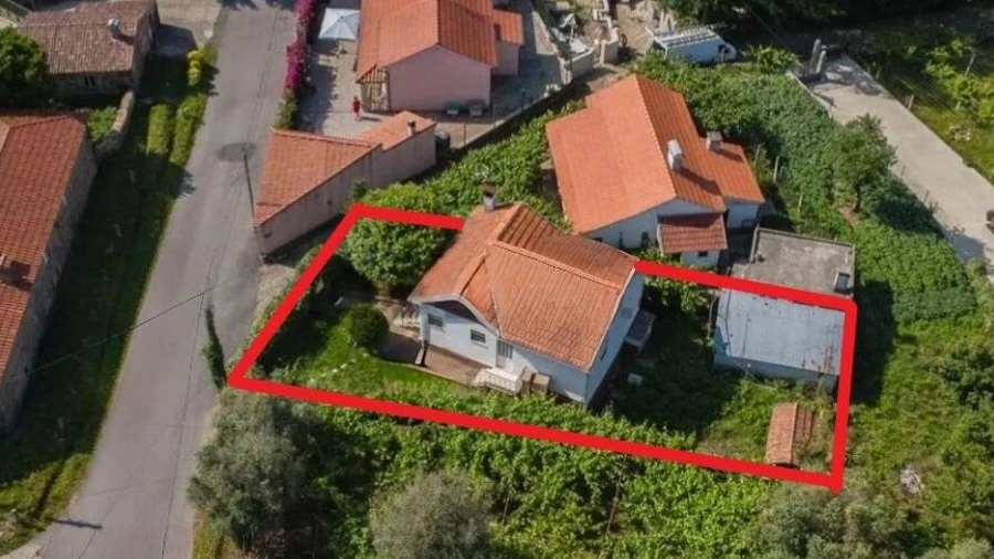 Moradia T2 para Venda em Covas