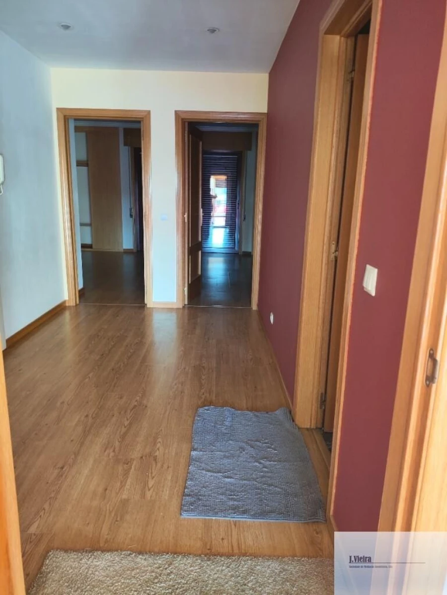 Apartamento T2 para Venda em Madalena Foto 12
