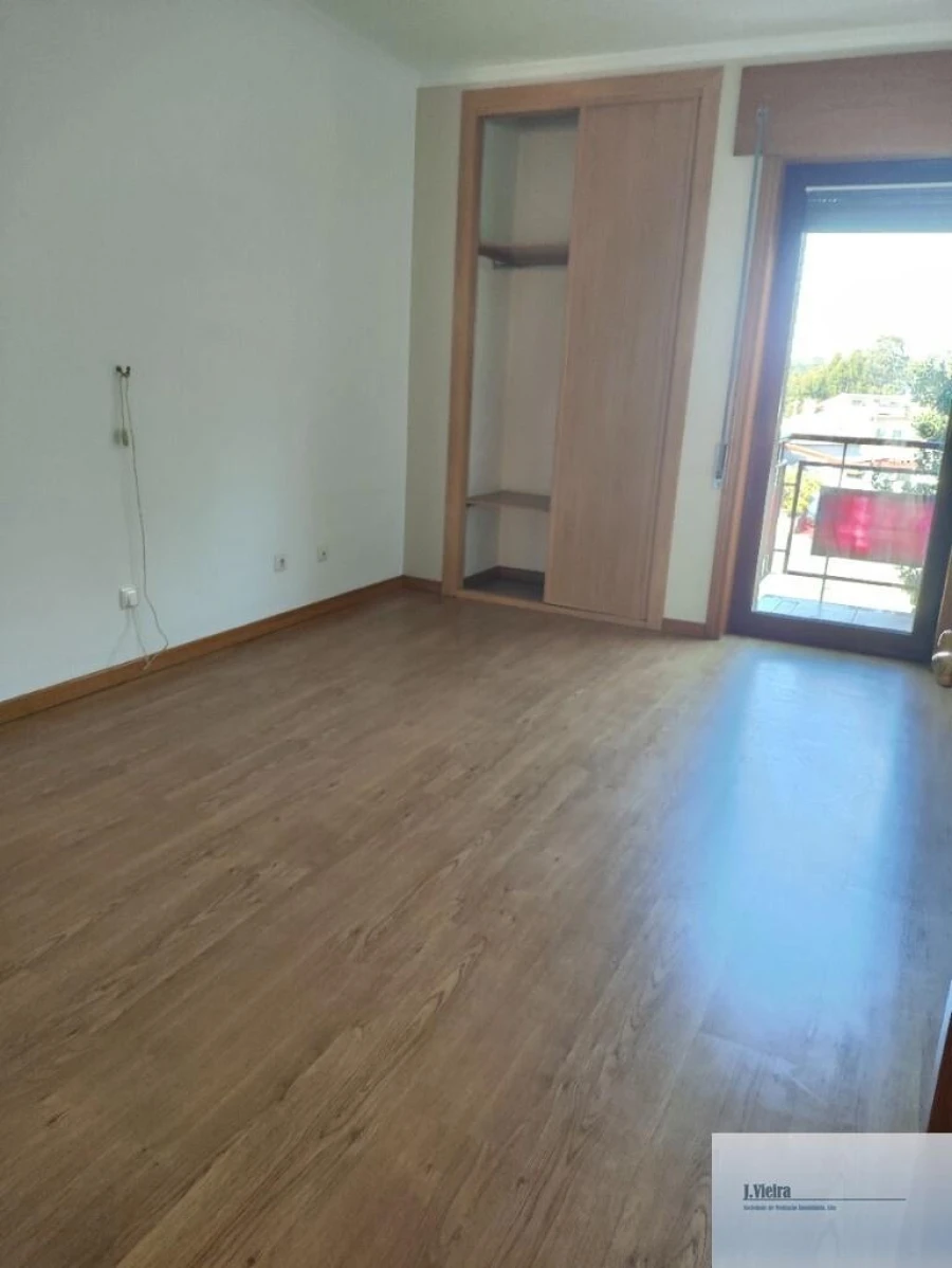 Apartamento T2 para Venda em Madalena Foto 17