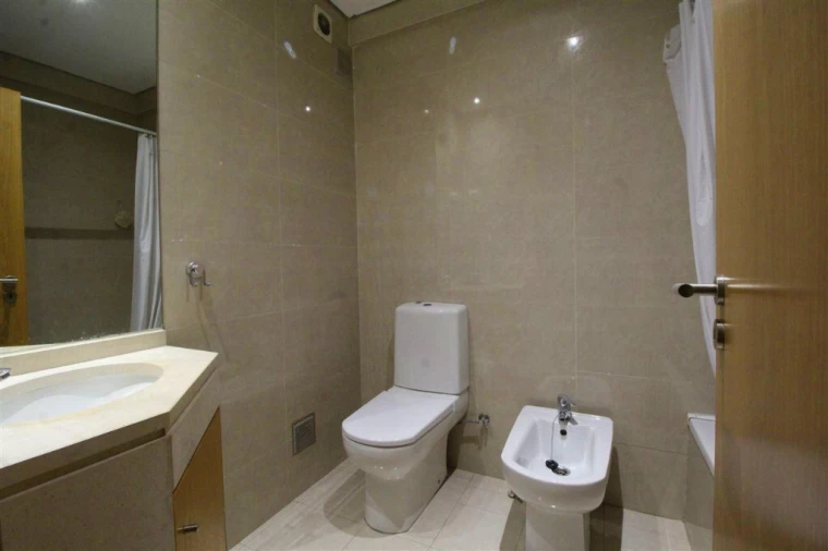 Apartamento T1 para Venda em Santo Antonio dos Olivais Foto 6