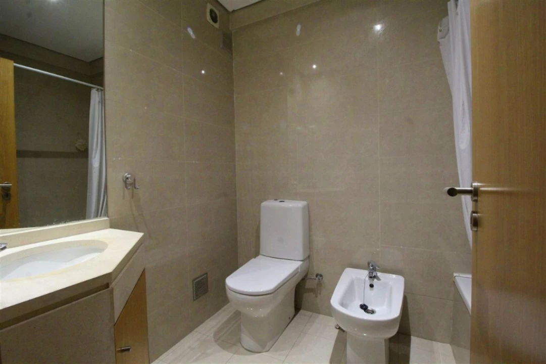 Apartamento T1 para Venda em Santo Antonio dos Olivais Foto 6