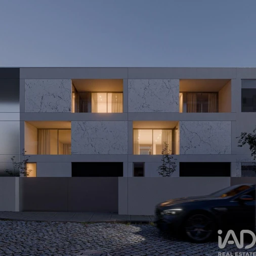 Moradia T3 para Venda em Lagares e Figueira