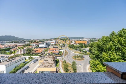 Apartamento T3 para Venda em Vila Nova de Famalicão e Calendário