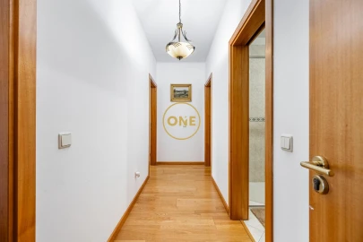 Apartamento T3 para Venda em Vila Nova de Famalicão e Calendário