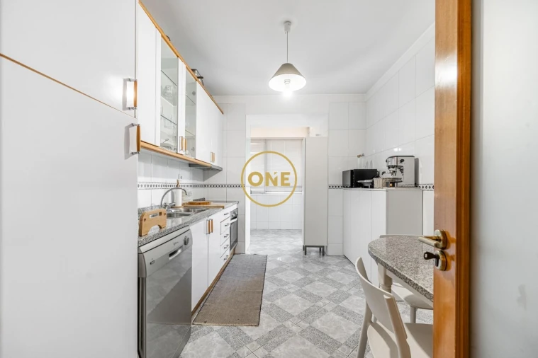 Apartamento T3 para Venda em Vila Nova de Famalicão e Calendário Foto 15