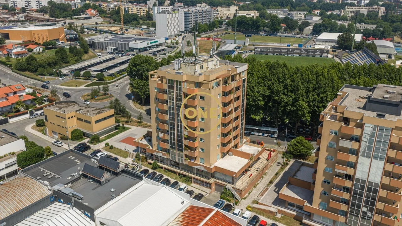 Apartamento T3 para Venda em Vila Nova de Famalicão e Calendário Foto 6
