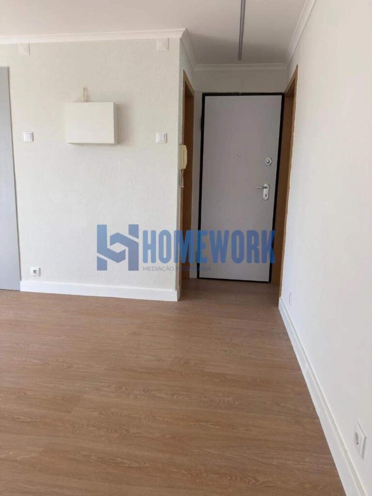 Apartamento T3 para Venda em Amora Foto 2