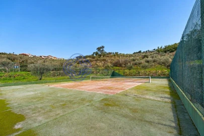 Quinta T9 para Venda em Santa Eugenia