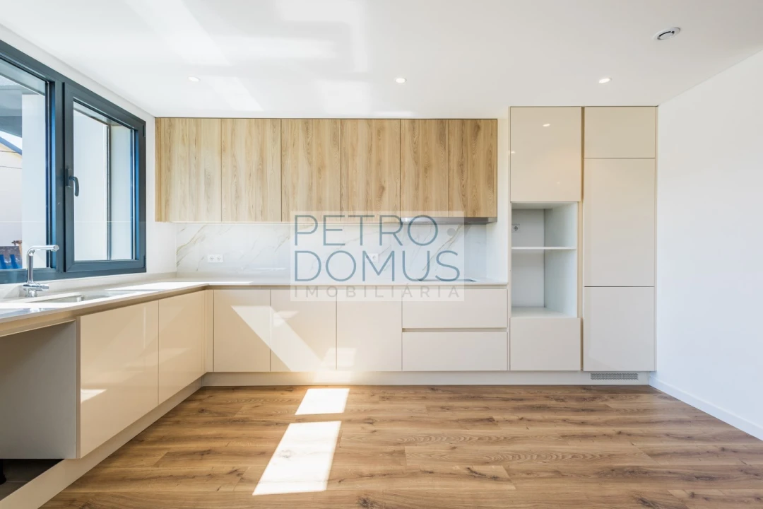 Apartamento T3 para Venda em Leiria, Pousos, Barreira e Cortes Foto 5