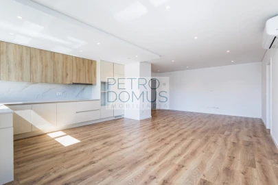 Apartamento T3 para Venda em Leiria, Pousos, Barreira e Cortes