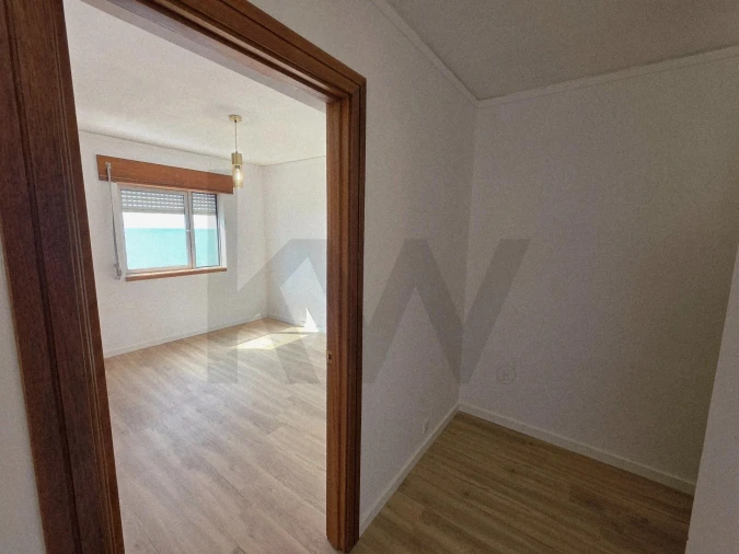 Apartamento T3 para Arrendamento em São Martinho Foto 20