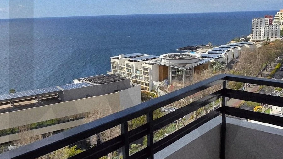 Apartamento T3 para Arrendamento em São Martinho