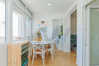 Apartamento T1 para Venda em Alcantara