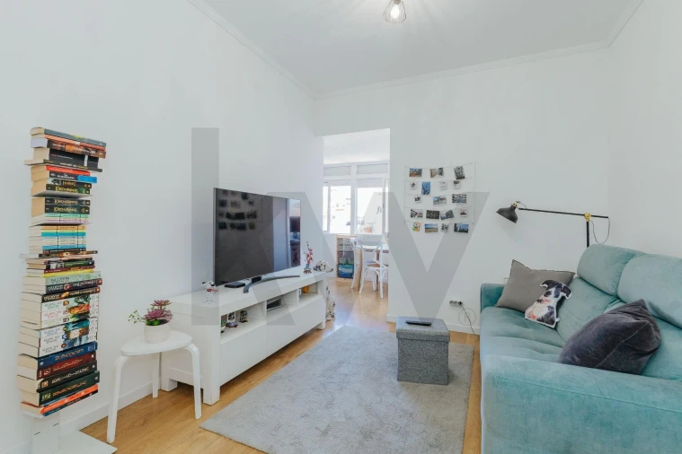 Apartamento T1 para Venda em Alcantara Foto 8