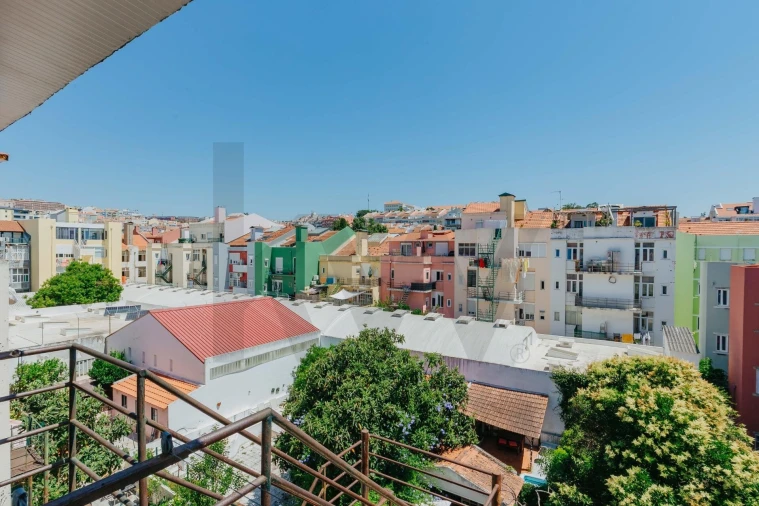 Apartamento T1 para Venda em Alcantara Foto 7