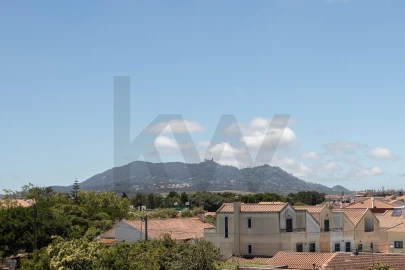Moradia T3 para Venda em Algueirão-Mem Martins