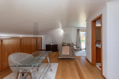 Moradia T3 para Venda em Algueirão-Mem Martins