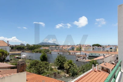 Moradia T3 para Venda em Algueirão-Mem Martins