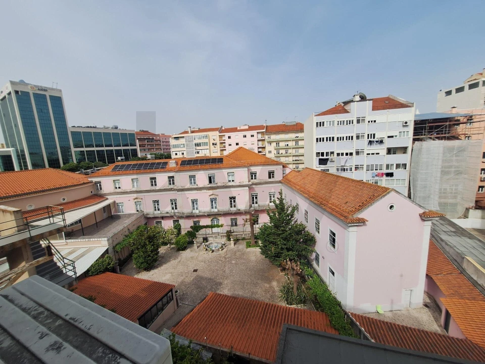 Apartamento T4 para Venda em Avenidas Novas Foto 18