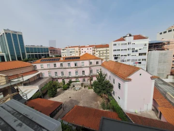 Apartamento T4 para Venda em Avenidas Novas