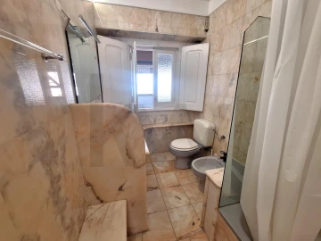 Apartamento T4 para Venda em Avenidas Novas