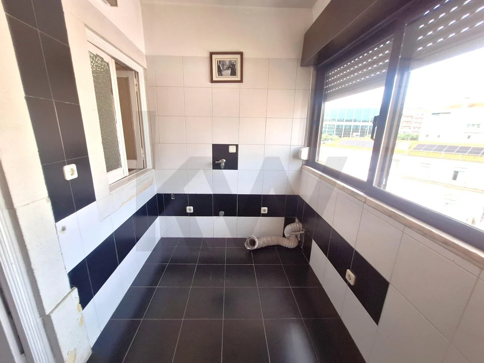 Apartamento T4 para Venda em Avenidas Novas Foto 16
